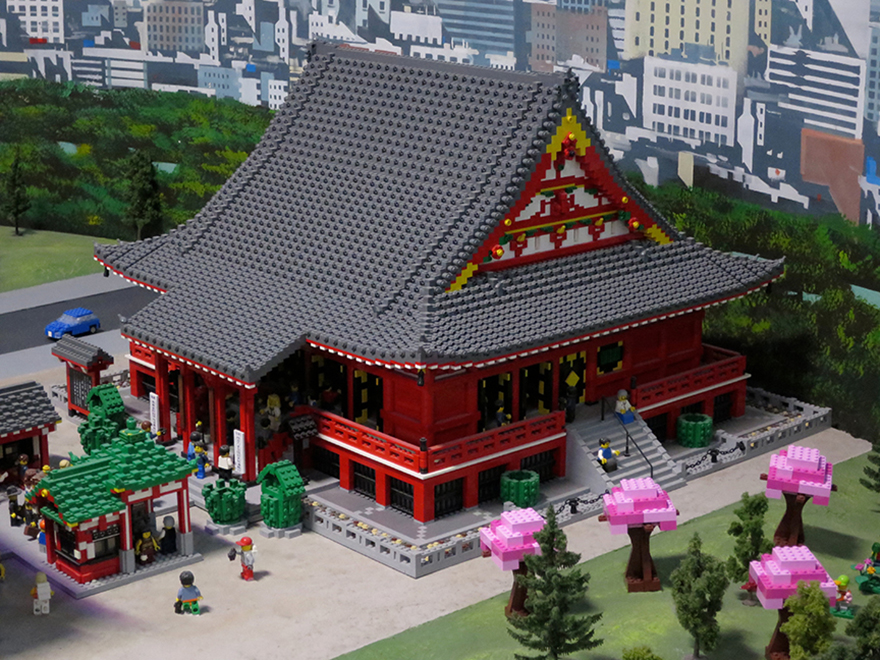 Blooming cherry trees on model at Tokyo Legoland